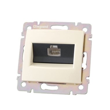 Механизм розетки компьютерная 1-ая RJ45кат.5-е внутренняя бежевая Valena
